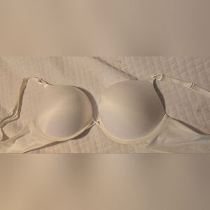 Victoria's Secret  Bombshell Add-2-Cups Smooth Push-Up Bra

 Cream
